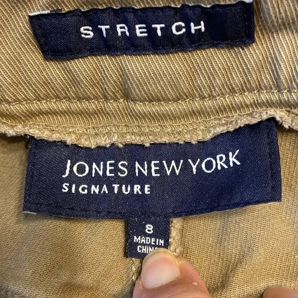 ๐ Jones New York khaki jeans size 8 ๐โ
BIN #14 - Picture 8 of 9
